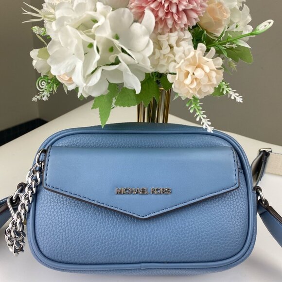 Michael Kors 35S4S5MC1L Maisie Small 2IN1 Leather Camera Xbody in Denim Blue - Picture 1 of 7